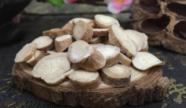 白芍長什么樣子的圖片 白芍有哪些功效與作用 白芍長什么樣子的圖片 白芍有哪些功效與作用