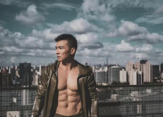 劉畊宏健身操適合中年人練嗎?劉畊宏健身操一天可以跳幾次