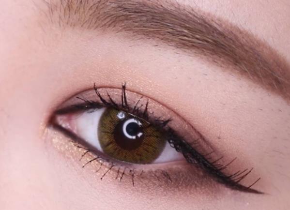 怎么化好內(nèi)眼線?畫眼線有哪些技巧?