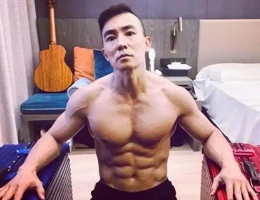 劉畊宏在哪個(gè)平臺直播健身?劉畊宏健身操是有氧還是無氧