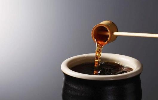 生姜水洗頭能生發嗎?頭發稀少的原因