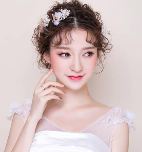 如何打造新娘發型?發型設計注意什么?