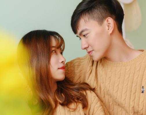 老說沒錢的男人啥心態?男朋友不想努力也不想賺錢要分手嗎