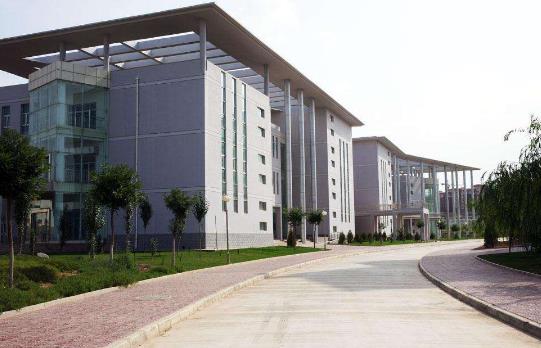 1、蘭州財經大學.jpg