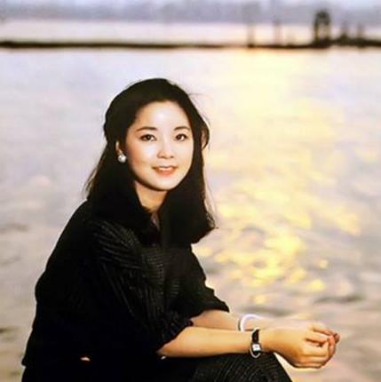 華語樂壇十大最佳女歌手排名,梅艷芳已成經(jīng)典,難以忘懷