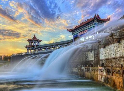 克拉瑪依十大景點排行榜,世界魔鬼城稱戈壁臺地,黑油山油質珍貴