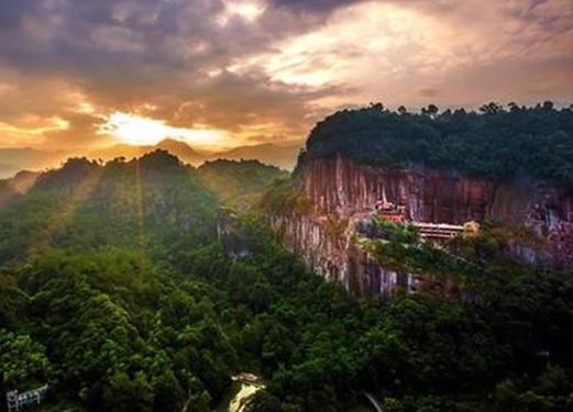三明十大旅游景點(diǎn)排名,大金湖是國(guó)家地質(zhì)公園,玉華洞是人間仙境