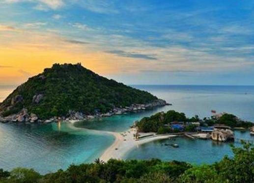 萬寧十大旅游景點排名,加井島生態(tài)原始,石梅灣山形秀美