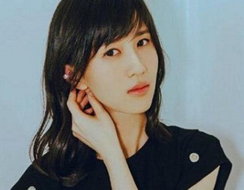 吐槽大會中十大精彩女藝人,賈玲詼諧搞笑,楊巍玲花吐槽也很給力