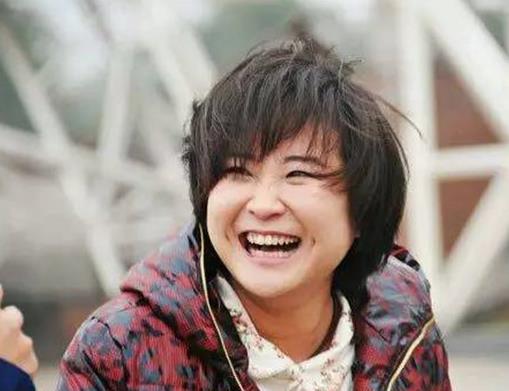 吐槽大會中十大精彩女藝人,賈玲詼諧搞笑,楊巍玲花吐槽也很給力