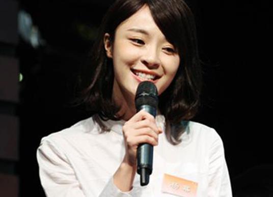 中國(guó)最美十大90后校花排行榜,迪麗熱巴、古力娜扎美得有特色
