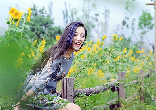 中國(guó)最美十大90后校花排行榜,迪麗熱巴、古力娜扎美得有特色