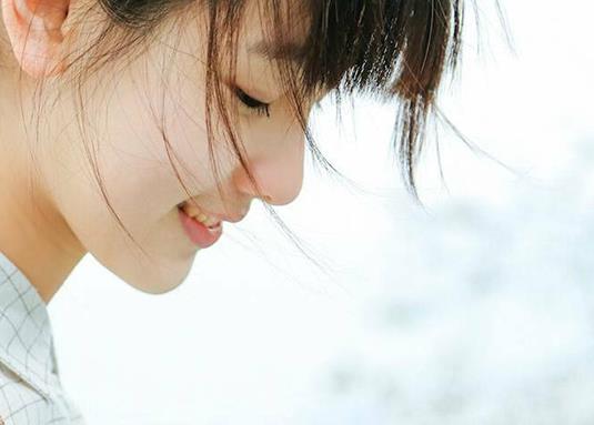 中國(guó)最美十大90后校花排行榜,迪麗熱巴、古力娜扎美得有特色