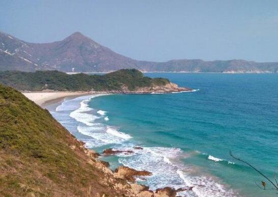 全球十大最美沖浪勝地,瑪努灣是《最后的天堂》的拍攝地、班多藍海灘很不錯