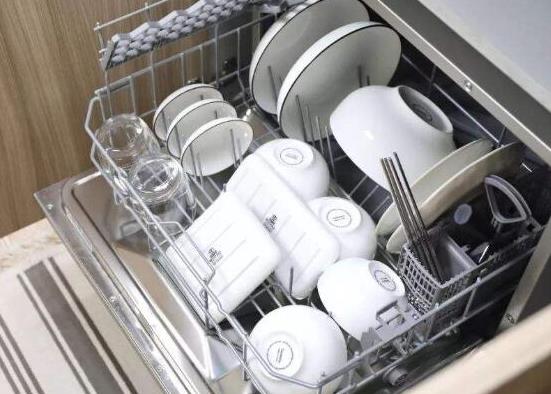 2021十大洗碗機品牌排行榜,西門子洗碗機、美的洗碗機性價比高