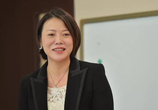2021胡潤全球十大白手起家女富豪榜,鐘慧娟、范紅衛(wèi)都非常有實力