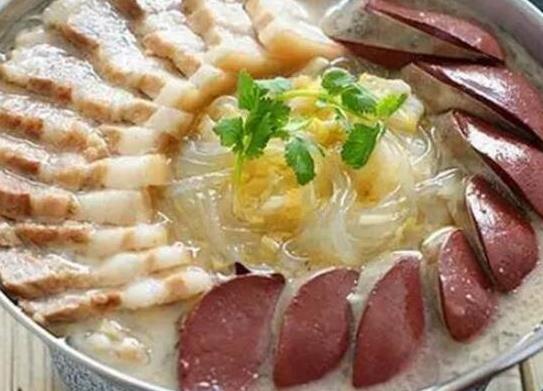 東北菜十大名菜排名,鍋包肉味道酸甜可口、白肉血腸肥而不膩