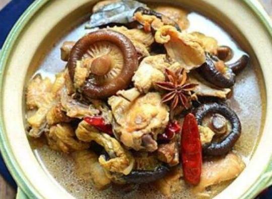 東北菜十大名菜排名,鍋包肉味道酸甜可口、白肉血腸肥而不膩