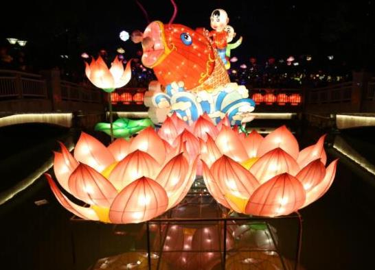 中國民間十大傳統(tǒng)藝術(shù)排名,中國剪紙有群眾基礎(chǔ)、年畫吉祥喜慶