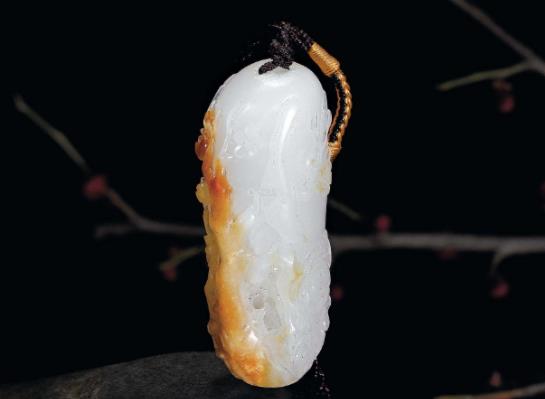 世界十大最值錢(qián)的玉石排名,羊脂白玉細(xì)膩油性好、和田黃玉是玉中之皇