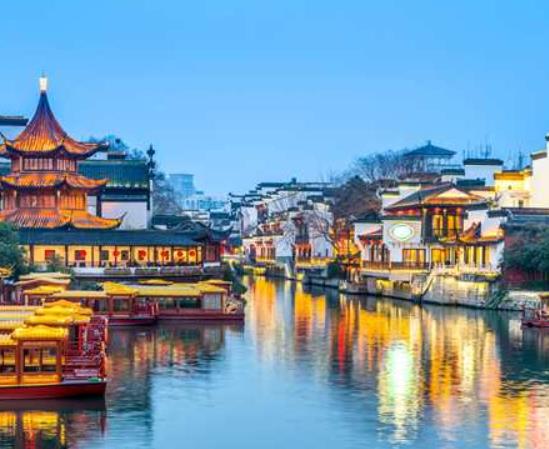 江蘇旅游必去的十大景點排名,蘇州園林、夫子廟秦淮風光帶景區非常迷人