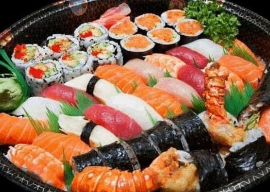 世界公認(rèn)的四大美食排名,意大利那不勒斯披薩、日本壽司營(yíng)養(yǎng)均衡