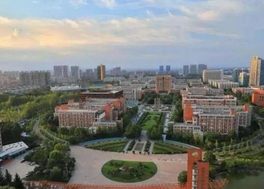 浙江十大名校排名,浙江大學(xué)、浙江工業(yè)大學(xué)都是全國重點大學(xué)