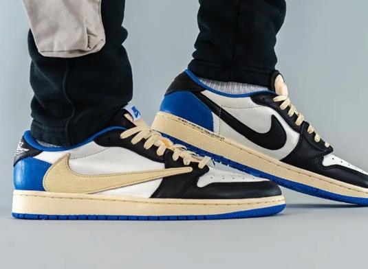 耐克十大最貴的鞋排名,閃電倒鉤Air Jordan 1 High價(jià)格在20-21萬左右