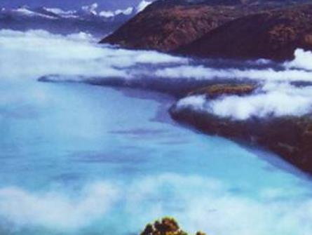 中國(guó)最美的十大秋色秋景觀賞地旅游景點(diǎn)排行 喀納斯登峰造極的秋色