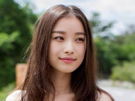 娛樂圈同時(shí)擁有美貌美腿的10大女星排行 鄭爽有著清純和漂亮的外表
