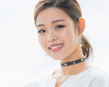 五大女童星長大變性感的華麗轉變 楊紫漂亮可愛
