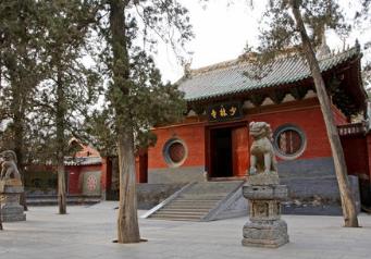 傳說中的國內武林圣地 少林寺一向的主張是習武先修禪