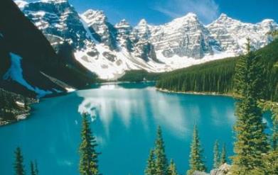 世界童話蜜月旅行地 LasLajas大教堂是世界上唯一的山谷教堂