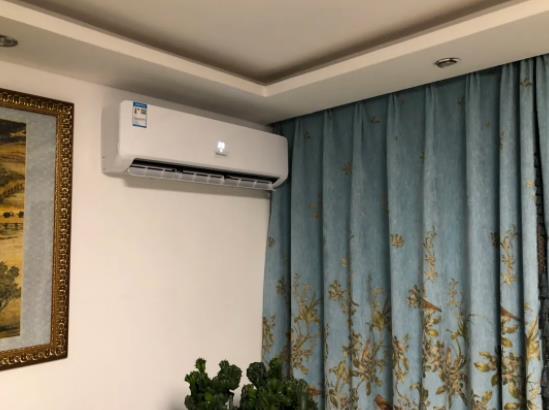 空調里的加濕功能跟加濕器一樣么?冬天買空調會不會比夏天便宜 空調里的加濕功能跟加濕器一樣么?冬天買空調會不會比夏天便宜