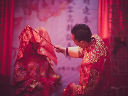 過禮的時候男方去什么人?過禮時男方要做的準備有哪些 過禮的時候男方去什么人?過禮時男方要做的準備有哪些