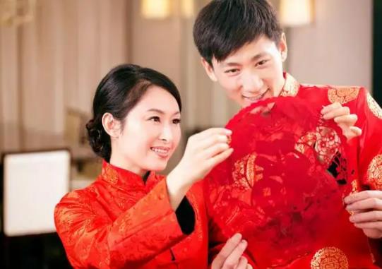 結婚前要不要先訂婚?結婚早上6-7時出門過門是幾點 結婚前要不要先訂婚?結婚早上6-7時出門過門是幾點