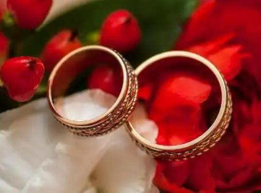 拉嫁妝注意事項有哪些?女兒結婚媽媽穿什么衣服合適 拉嫁妝注意事項有哪些?女兒結婚媽媽穿什么衣服合適