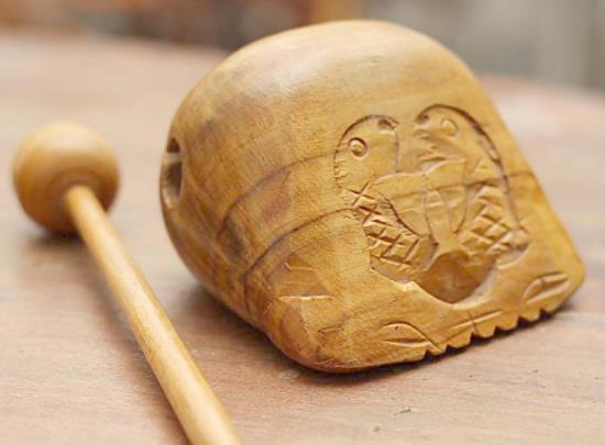 木魚應(yīng)該放家里什么位置?木魚在風(fēng)水中起什么作用 木魚應(yīng)該放家里什么位置?木魚在風(fēng)水中起什么作用