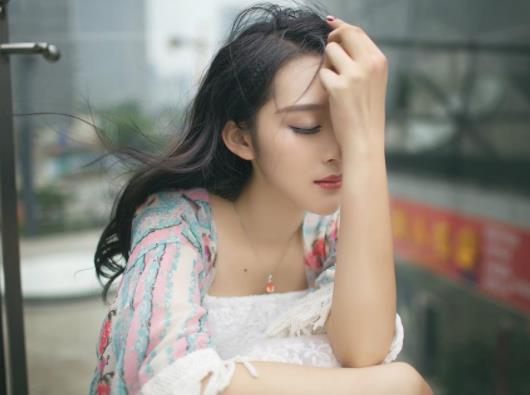 女人婚前存款應(yīng)該讓老公知道嗎?女人該不該把存款告訴男朋友 女人婚前存款應(yīng)該讓老公知道嗎?女人該不該把存款告訴男朋友