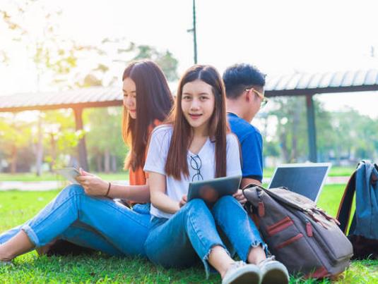 單招的學校是正規(guī)大學嗎?2023高三學生走單招好還是直接考專科好 單招的學校是正規(guī)大學嗎?2023高三學生走單招好還是直接考專科好