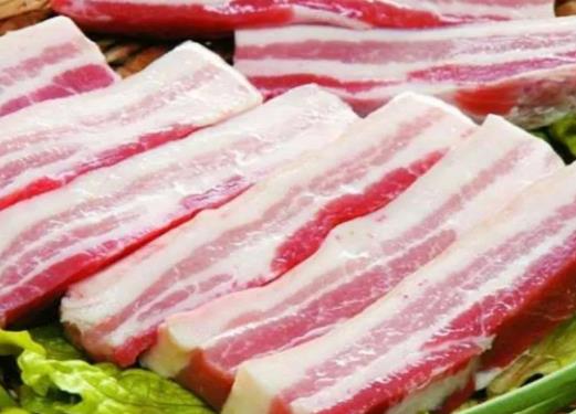 肉泡在水里解凍正確嗎?解凍肉為什么要用冷水 肉泡在水里解凍正確嗎?解凍肉為什么要用冷水