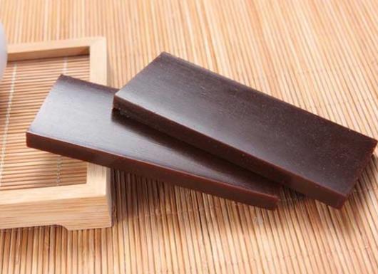 藥店阿膠糕可以刷醫保卡嗎?阿膠吃過量有什么不良反應 藥店阿膠糕可以刷醫保卡嗎?阿膠吃過量有什么不良反應