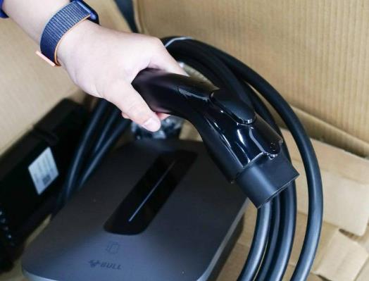 公牛充電樁7kw和小鵬一代哪個好?公牛充電樁7kw安裝教程 公牛充電樁7kw和小鵬一代哪個好?公牛充電樁7kw安裝教程