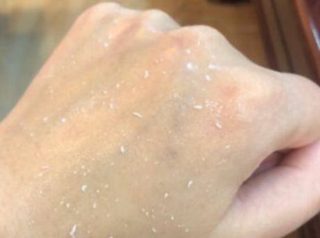 油皮使用磨砂膏的注意事項 干皮使用磨砂膏的注意事項 油皮使用磨砂膏的注意事項 干皮使用磨砂膏的注意事項