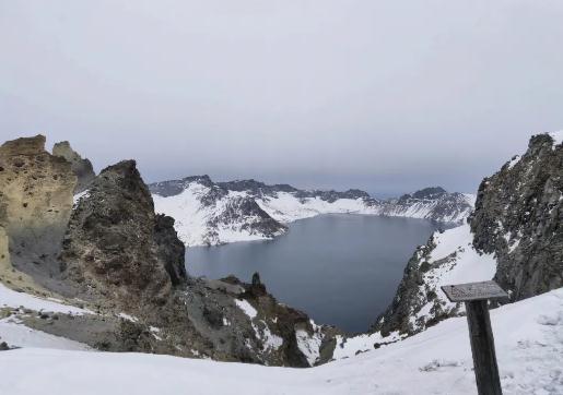 長白山每年什么時候下雪?幾月份去長白山能看到雪景 長白山每年什么時候下雪?幾月份去長白山能看到雪景