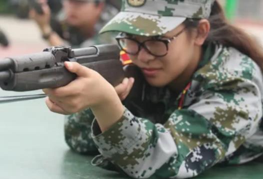 大學軍訓的衣服是學校發嗎?大學新生報道完就軍訓嗎 大學軍訓的衣服是學校發嗎?大學新生報道完就軍訓嗎
