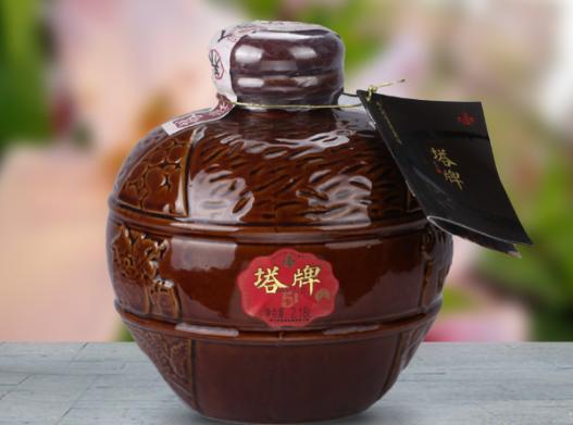 中國十大黃酒排行榜,古越龍山遠(yuǎn)銷海外、會(huì)稽山口感純正 中國十大黃酒排行榜,古越龍山遠(yuǎn)銷海外、會(huì)稽山口感純正