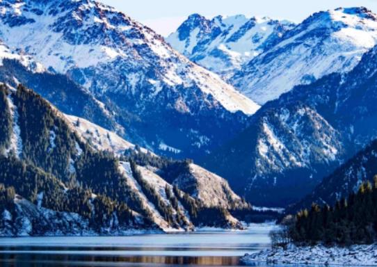 冬天可以去天山天池旅游嗎?天山天池12月份還有必要去嗎 冬天可以去天山天池旅游嗎?天山天池12月份還有必要去嗎