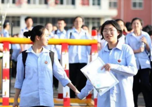 高三保送之后直接上大學(xué)嗎?保送生可以提前上大學(xué)嗎 高三保送之后直接上大學(xué)嗎?保送生可以提前上大學(xué)嗎