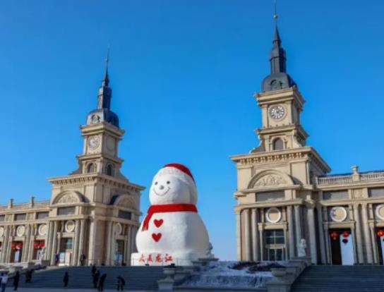 去哈爾濱穿羽絨服還是沖鋒衣?哈爾濱冰雪大世界持續多久 去哈爾濱穿羽絨服還是沖鋒衣?哈爾濱冰雪大世界持續多久